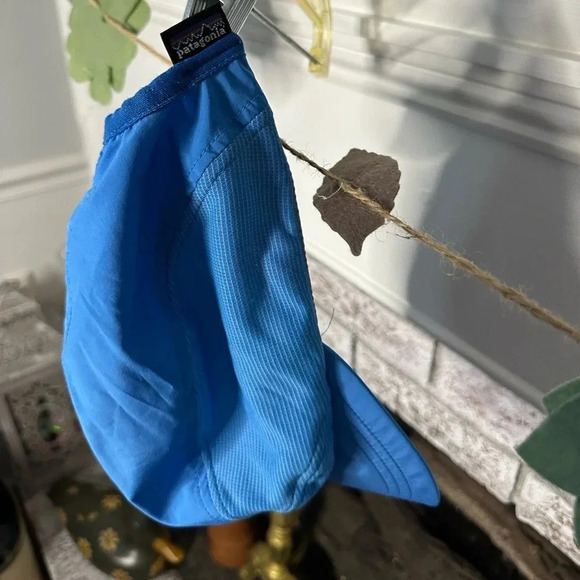 Patagonia adult size Large adjustable back blue lightweight hat - Picture 2 of 3